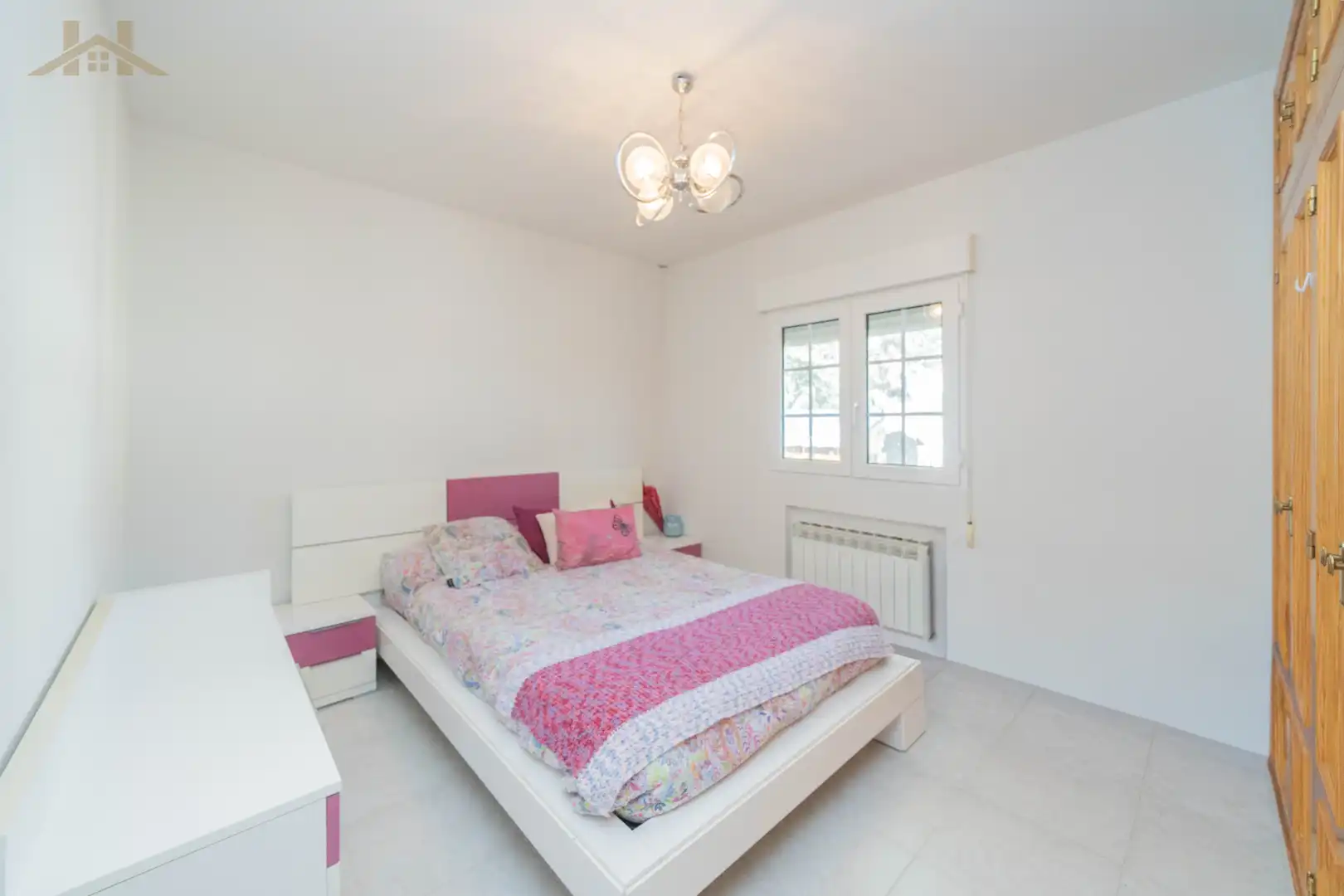Bedroom of Houses for sale in Santa María de la Alameda  with Heating