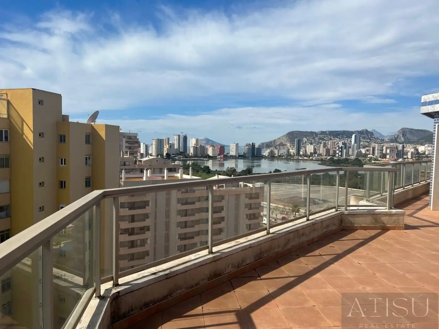 Ático con piscina en venta en Zona Levante - Playa Fossa