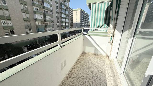 Piso en Venta en Avenida Pio Baroja en El Palo