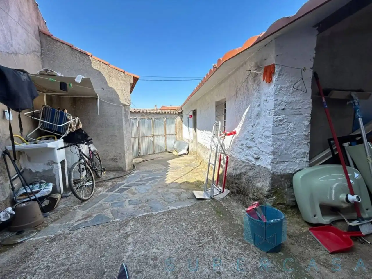 Exterior view of Houses for sale in Navas de Estena  with Heating and Private garden