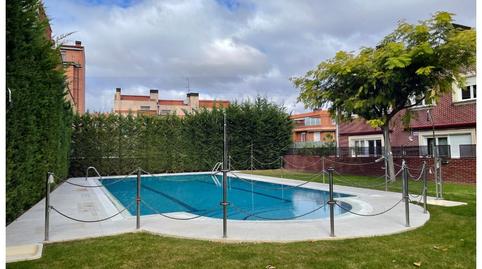 Foto 4 de Casa adosada en venda a Lardero, La Rioja