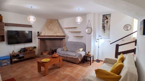 Foto 4 de Casa adosada en venta en Callejón Jazmín, Escalonilla, Toledo