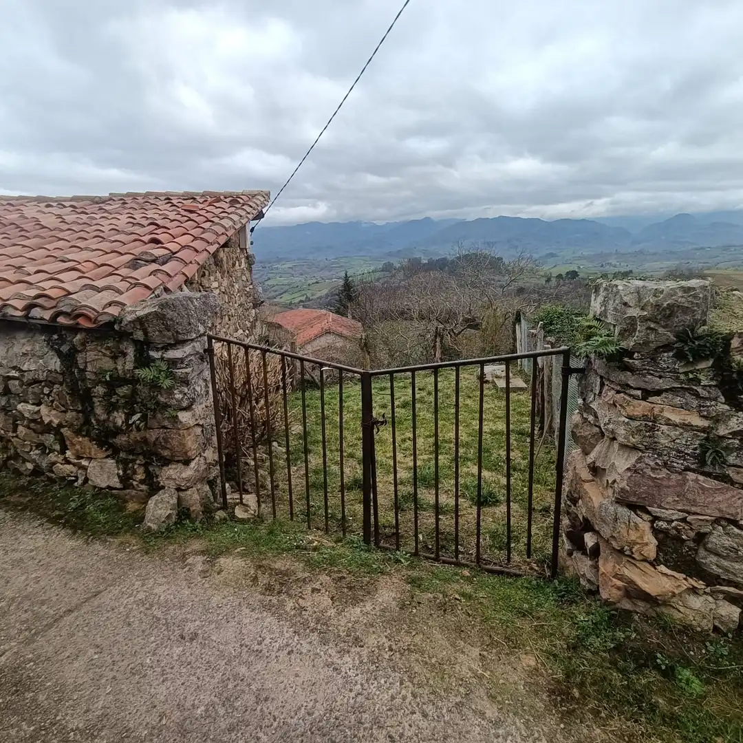 Casa o xalet en venda a Parres