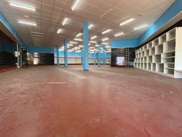 Local comercial en Alquiler en Núcleo urbano