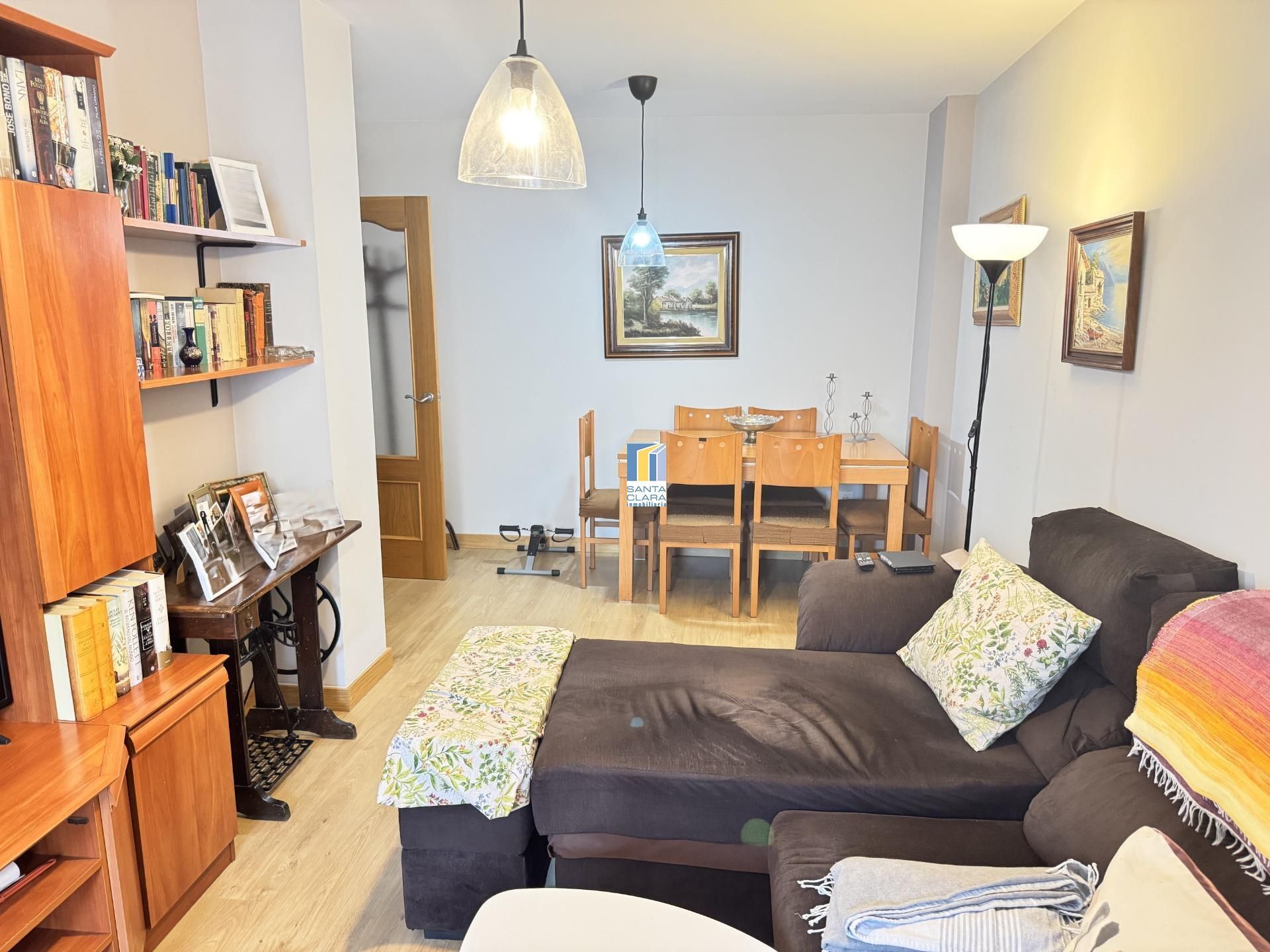 Sala d'estar de Pis en venda en Zamora Capital  amb Calefacció, Terrassa i Traster
