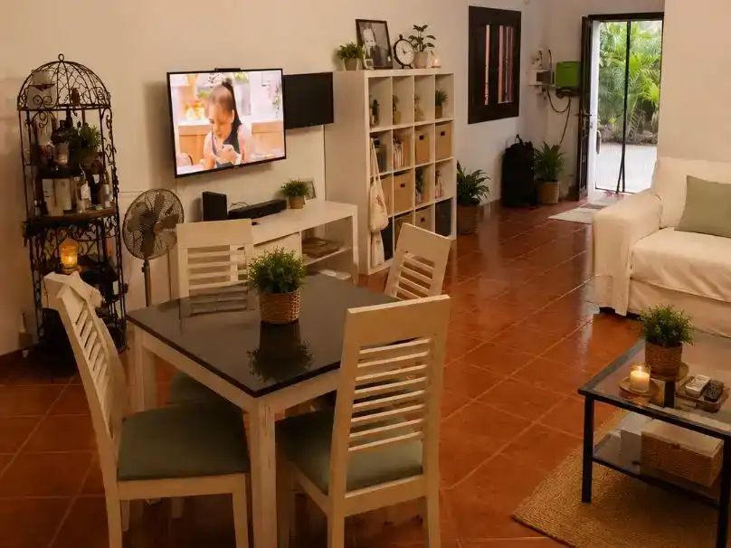 Sala de estar de Casa o chalet en venta en Adeje con Balcón