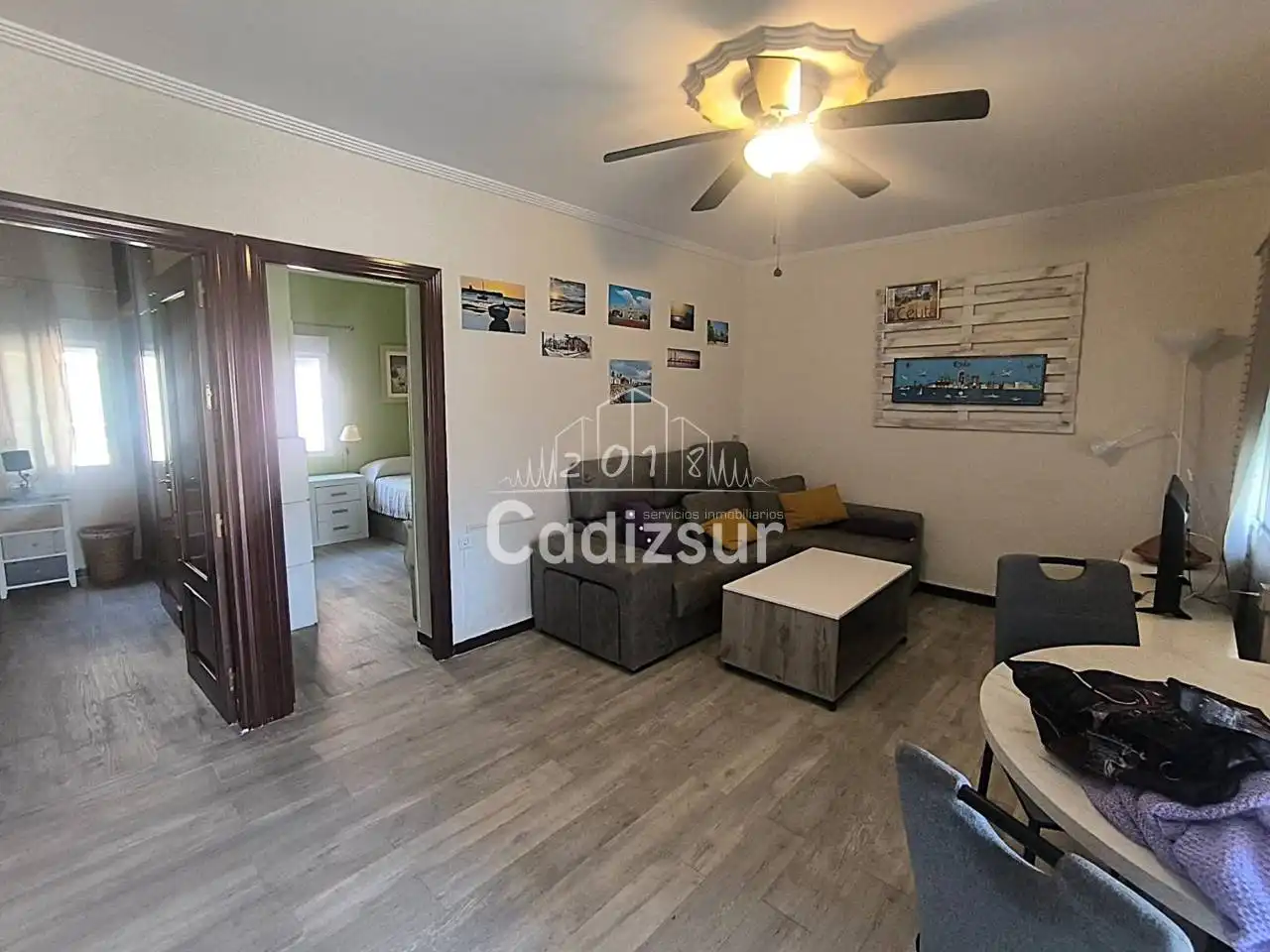 Living room of Flat for rent in Cádiz  with Terrace and Furnished