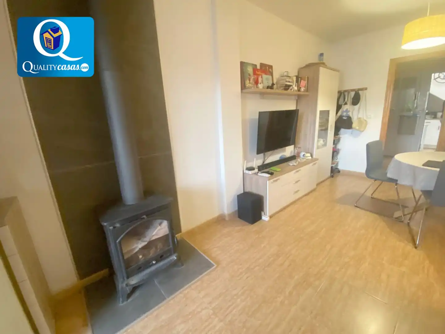 Sala d'estar de Casa o xalet en venda en Castalla amb Aire condicionat, Terrassa i Piscina comunitària