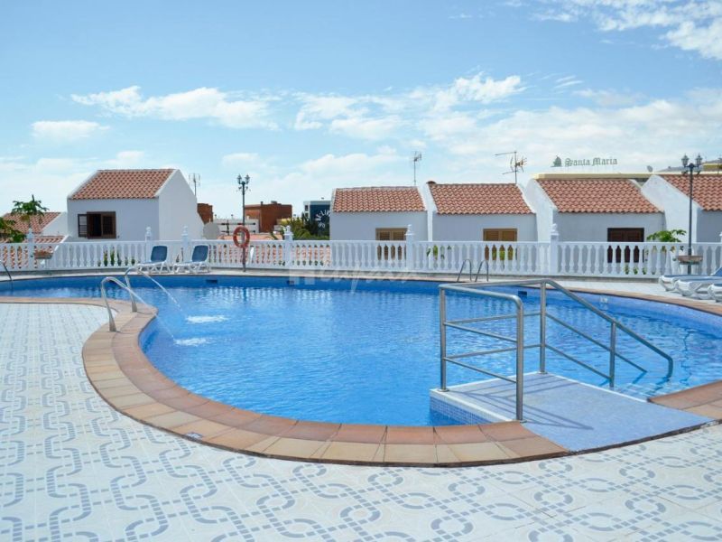 Single-family semi-detached for sale in Playa de las Américas
