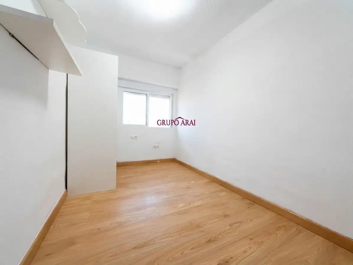 Flat with terrace for sale in Calle GASSET Y ARTIME, imagen 15
