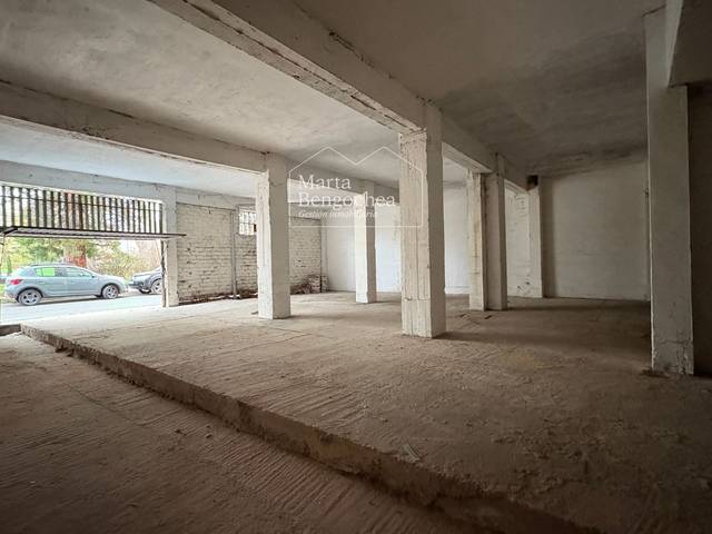 Local comercial en Venta en Aragón en Santiago - Arana