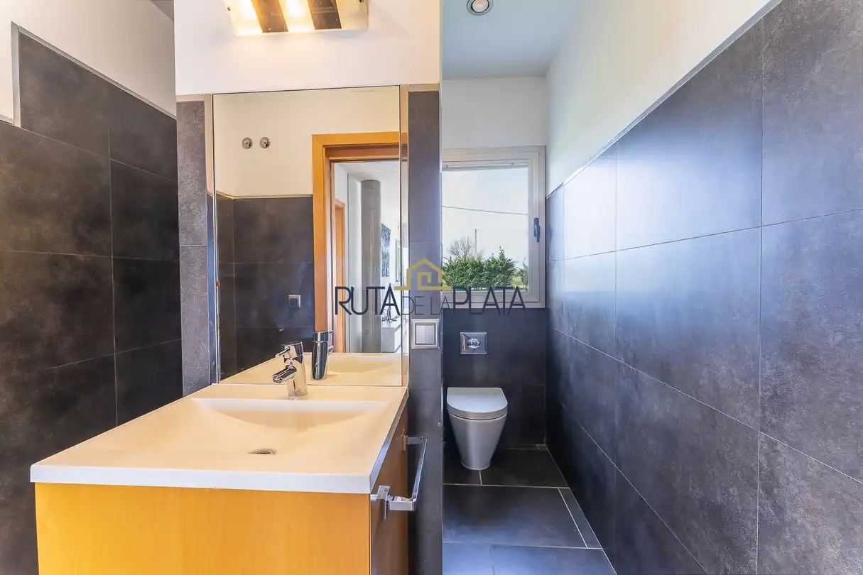 Baño de Casa o chalet en venta en Zamora Capital  con Calefacción, Jardín privado y Piscina