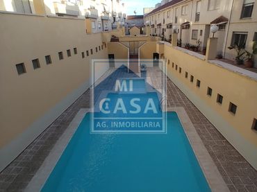 Apartament amb piscina en venda a Centro