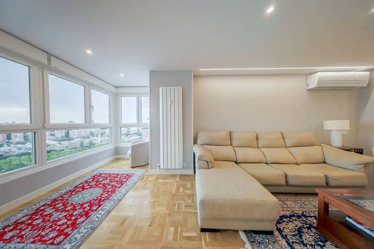 Flat with pool for sale in Calle de Fermín Caballero, imagen 5