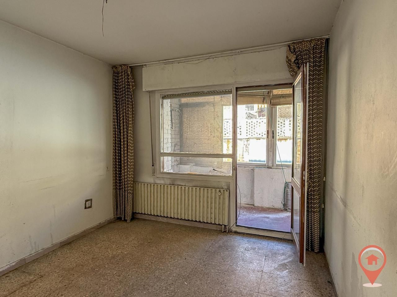 Bedroom of Flat for sale in Cuenca Capital