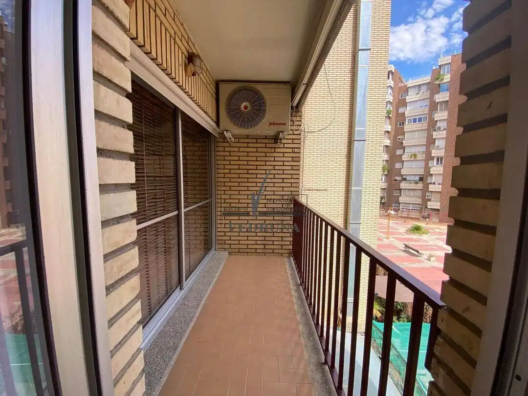 Terrassa de Pis de lloguer en Zaragoza amb Aire condicionat, Calefacció i Terrassa
