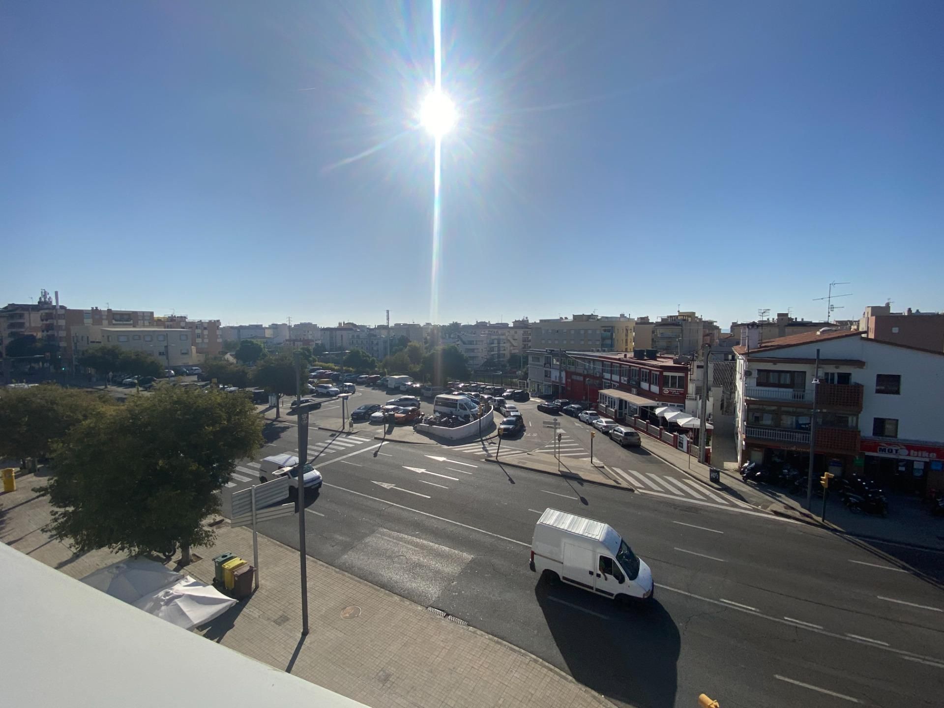Vista exterior de Àtic en venda en Calafell amb Terrassa i Balcó