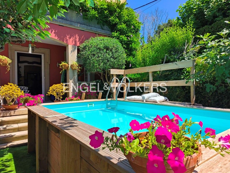 Swimming pool of Single-family semi-detached for sale in Vilagarcía de Arousa  with Heating, Private garden and Terrace