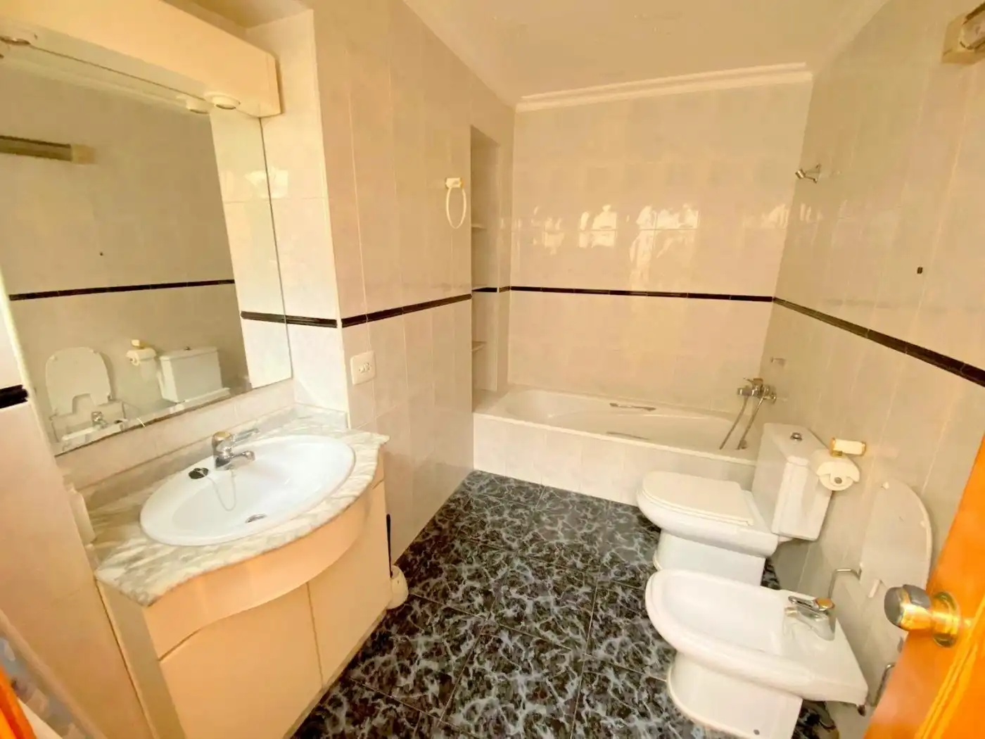 Bathroom of Houses for sale in Mogente / Moixent  with Terrace