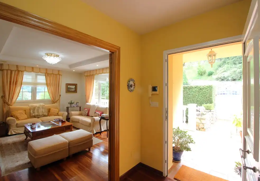 Casa o chalet en venta en Parres con Piscina y Amueblado