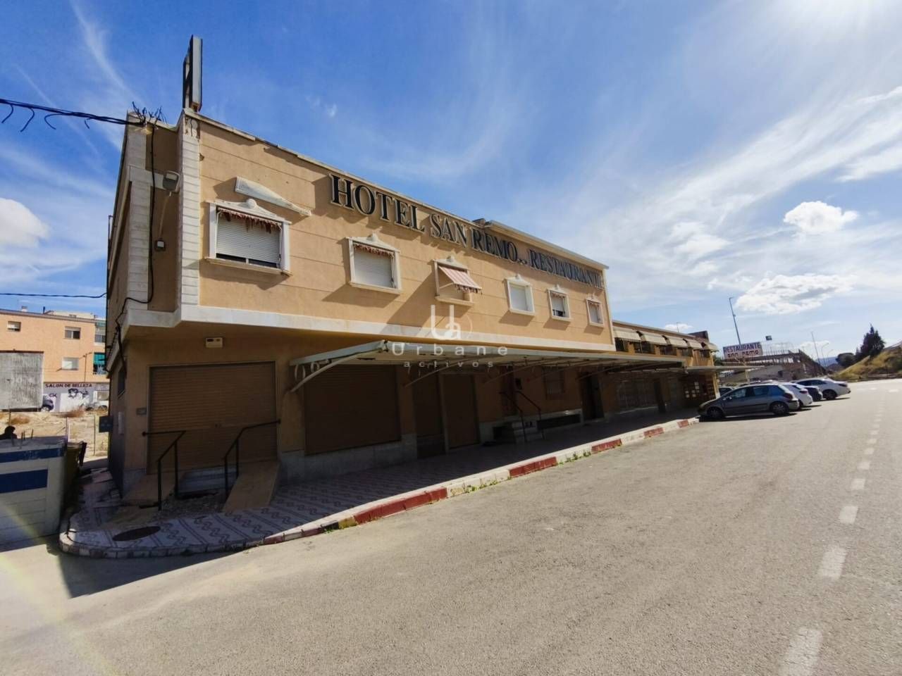 Building for sale in Blanca