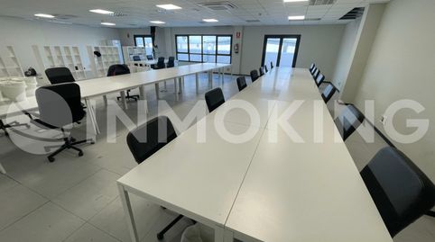 Foto 4 de Edificio en venta en Calle Ciudad de Eibar, 4, Fuente del Jarro, Paterna