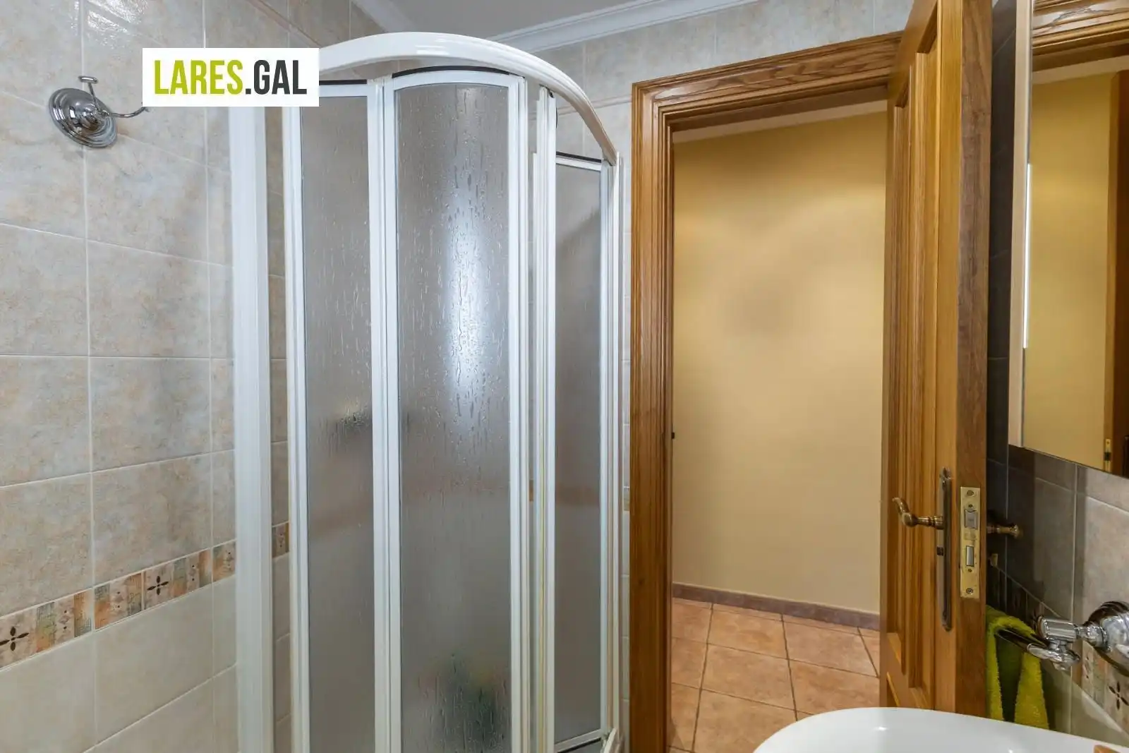 Badezimmer von Haus oder Chalet zum Verkauf in Cangas  mit Heizung, Terrasse und Möbliert