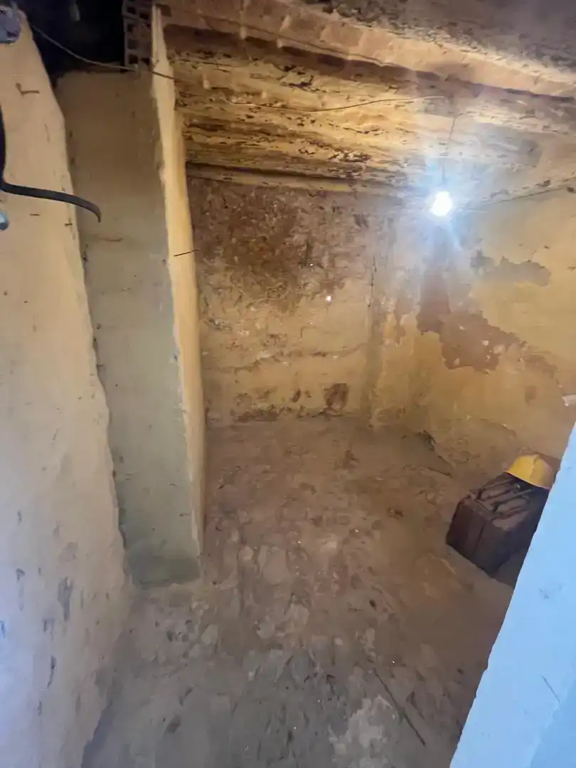 Casa adosada en venda en Villanueva de Algaidas amb Aire condicionat