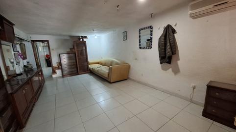 Foto 2 de Casa adosada en venta en Calle de Vedra, Entrevías, Madrid