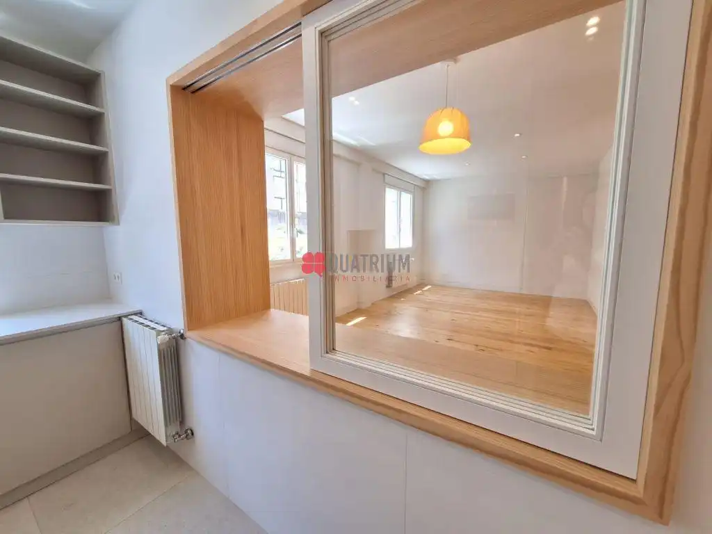 Piso de alquiler en Santiago de Compostela  con Calefacción