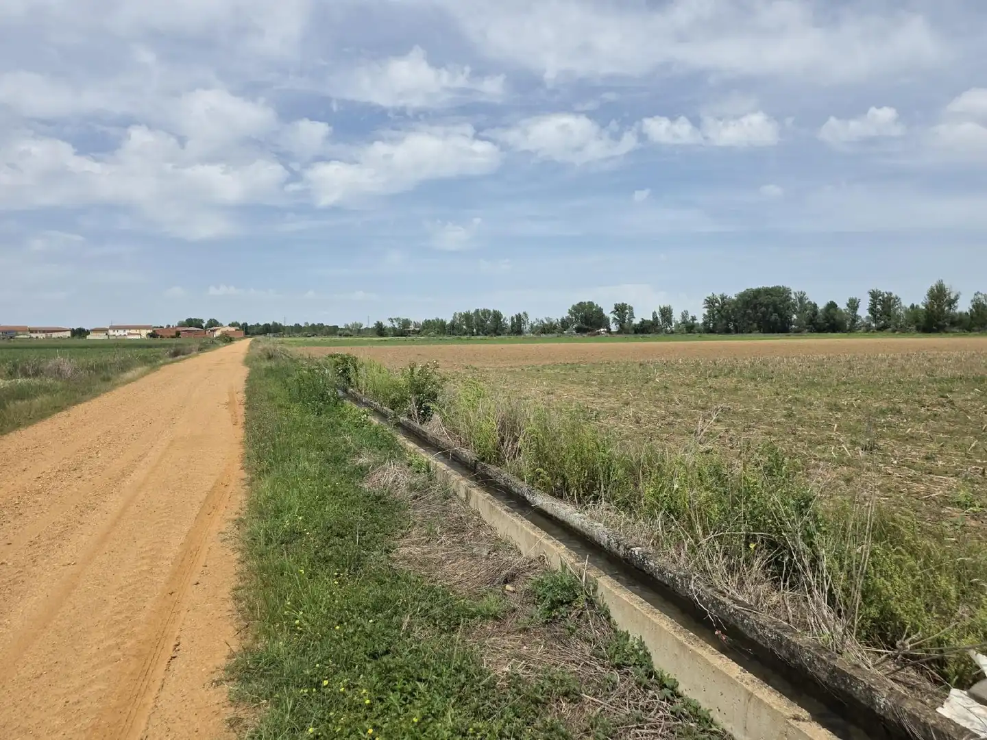 Land for sale in Villazala