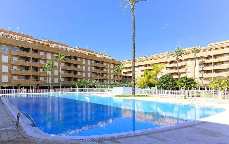 Swimming pool of Apartment for sale in Dénia  with Air Conditioner, Heating and Terrace
