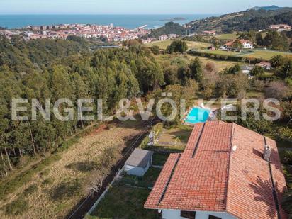 Casa o xalet en venda en Bermeo amb Jardí privat, Terrassa i Traster