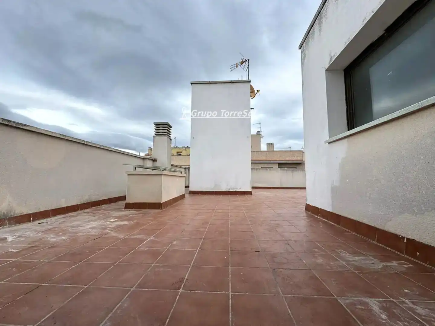 Duplex con ascensore in vendita a Quatre, imagen 2