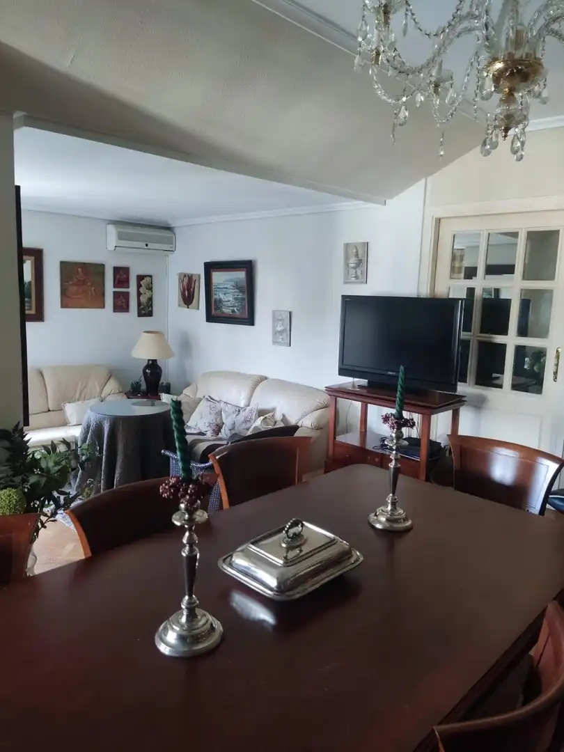 Living room of Flat for sale in Cáceres  with Air Conditioner, Heating and Parquet flooring