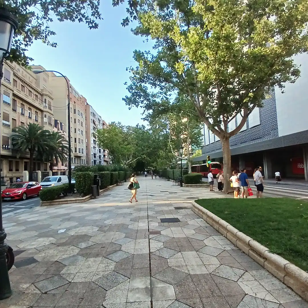 Vista exterior de Piso de alquiler en Zaragoza con Aire acondicionado, Calefacción y Parquet