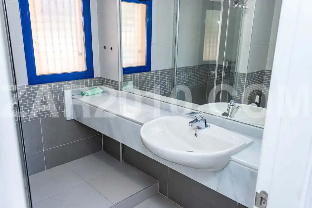 Bany de Apartament en venda en Mojácar amb Aire condicionat, Terrassa i Traster