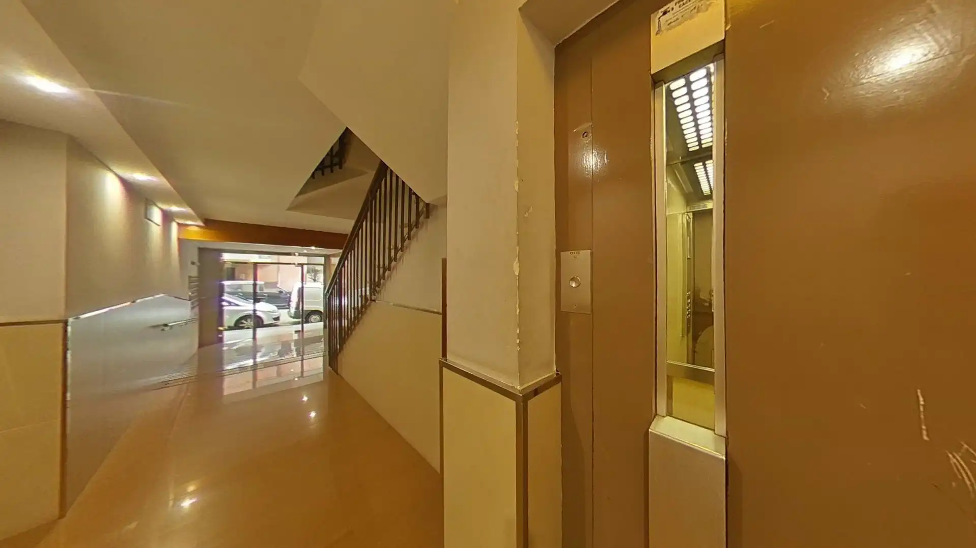 Flat for sale in Terrassa  with Heating