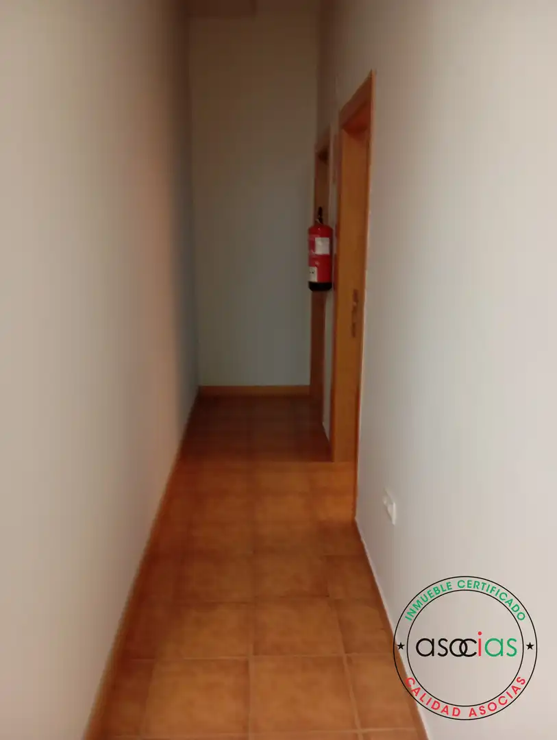Büro zum Verkauf in Oviedo  mit Heizung