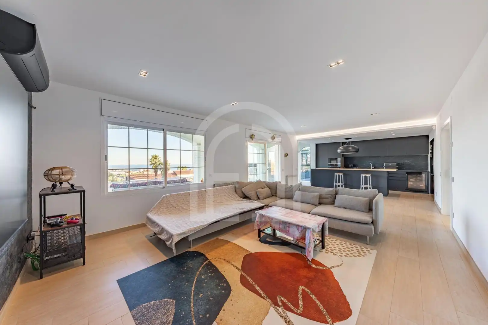 Sala de estar de Casa o chalet en venta en Premià de Dalt con Aire acondicionado, Calefacción y Jardín privado