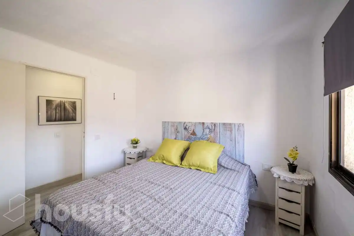 Habitación de Piso en venta en Granollers con Amueblado y Balcón