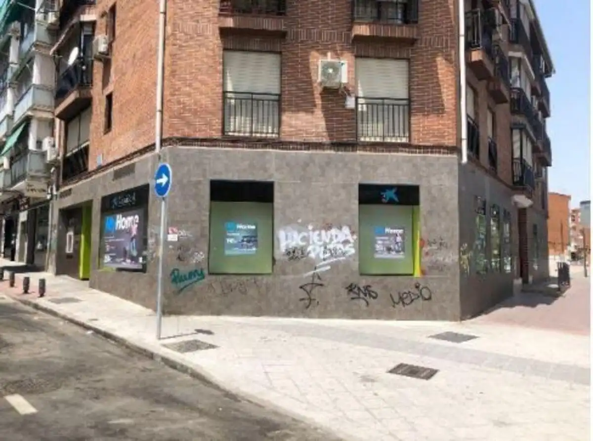 Local comercial en venda a Calle de la Margarita 1, imagen 3