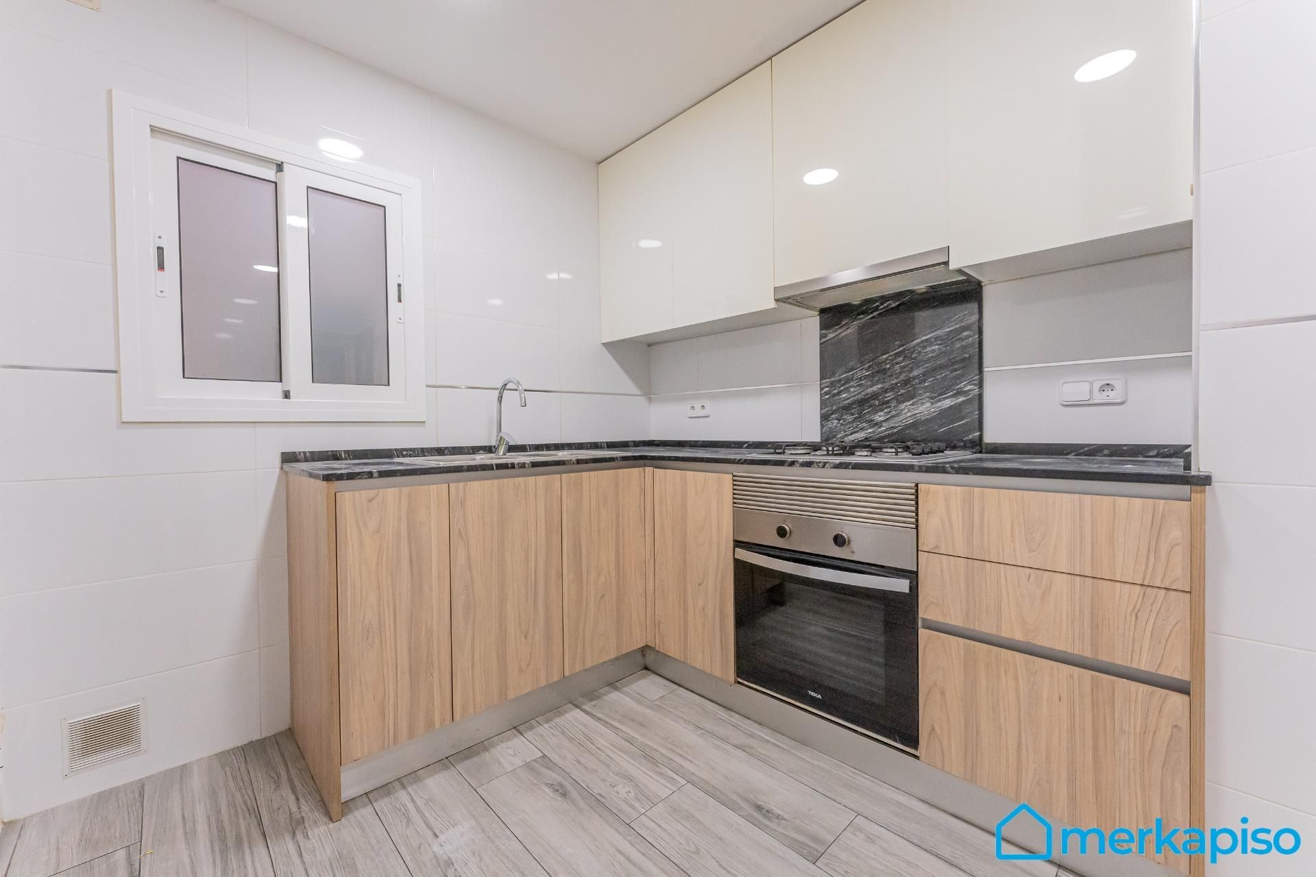 Planta baja en venta en Centre