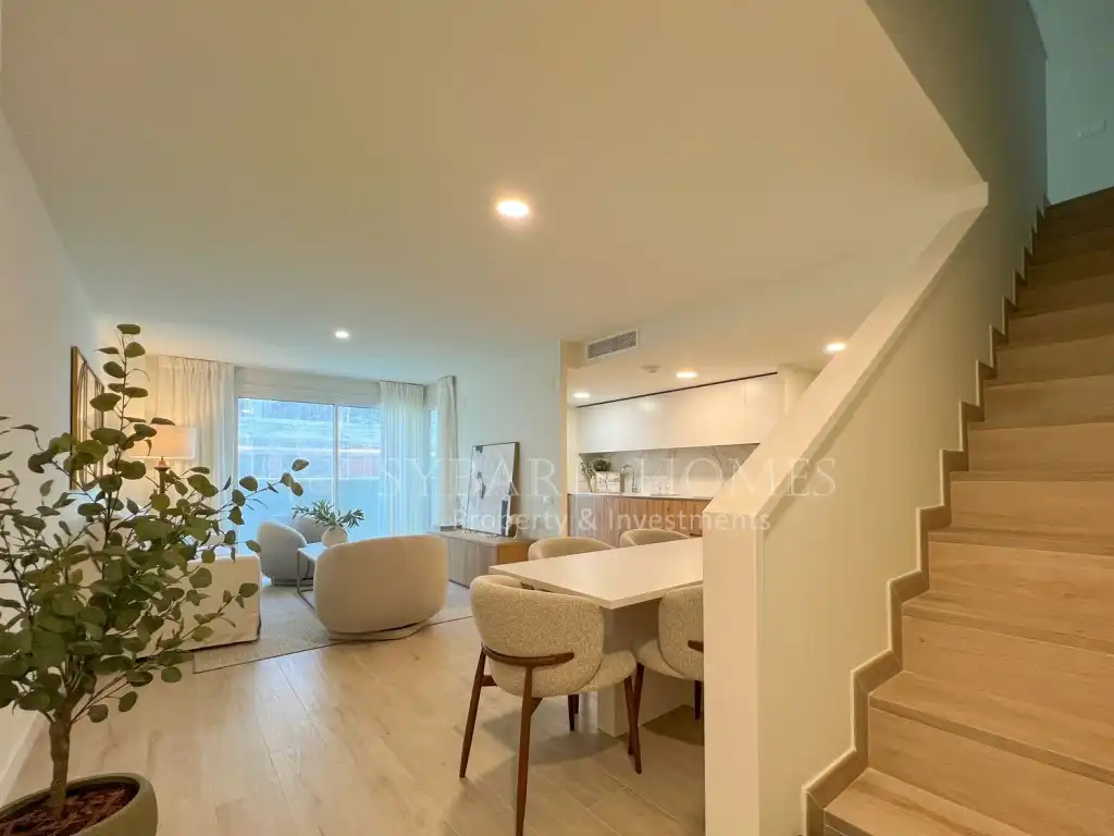Attic for sale in Jávea / Xàbia  with Air Conditioner, Swimming Pool and Oven