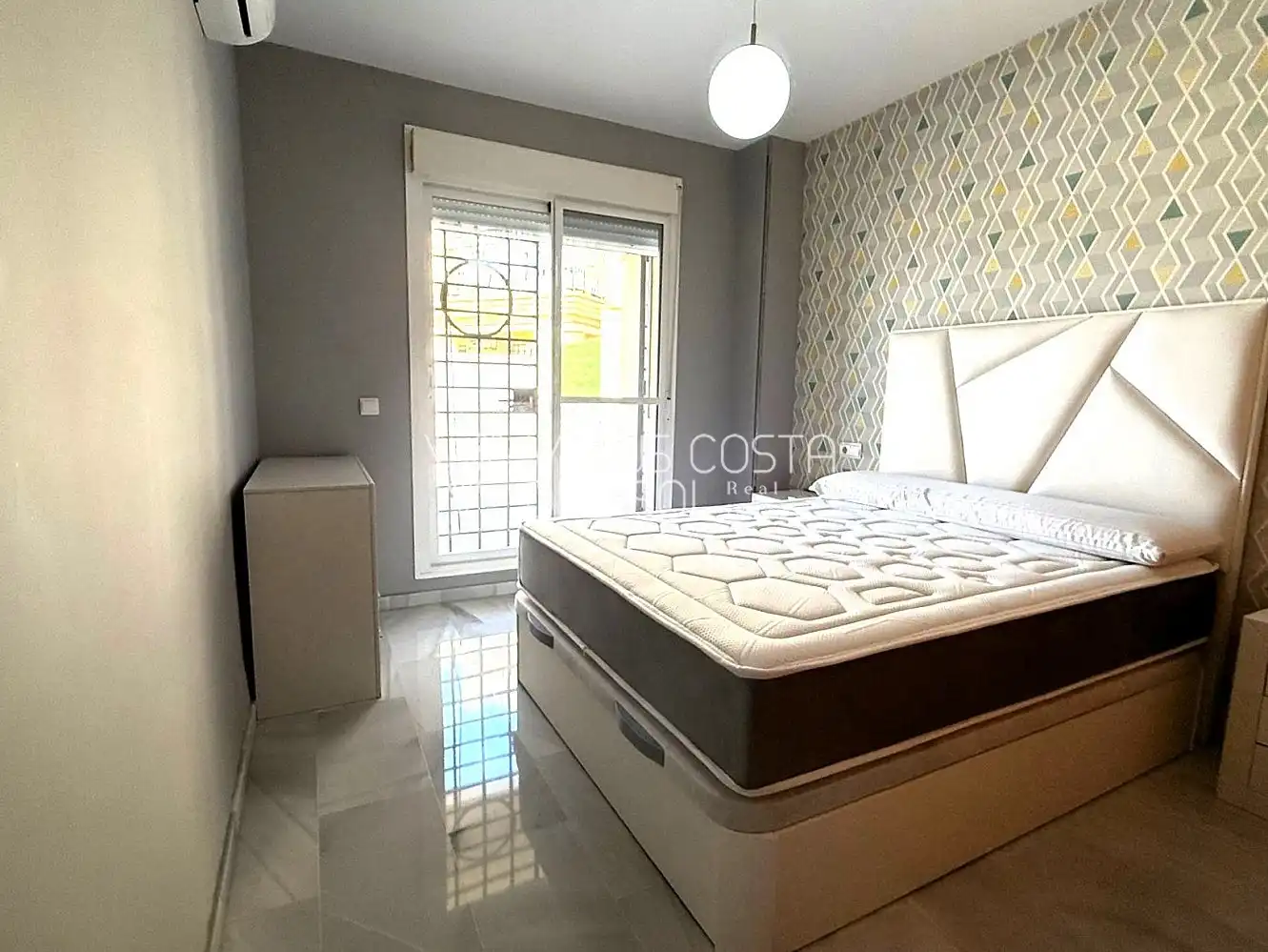 Dormitori de Apartament en venda en Vélez-Málaga amb Aire condicionat, Calefacció i Jardí privat