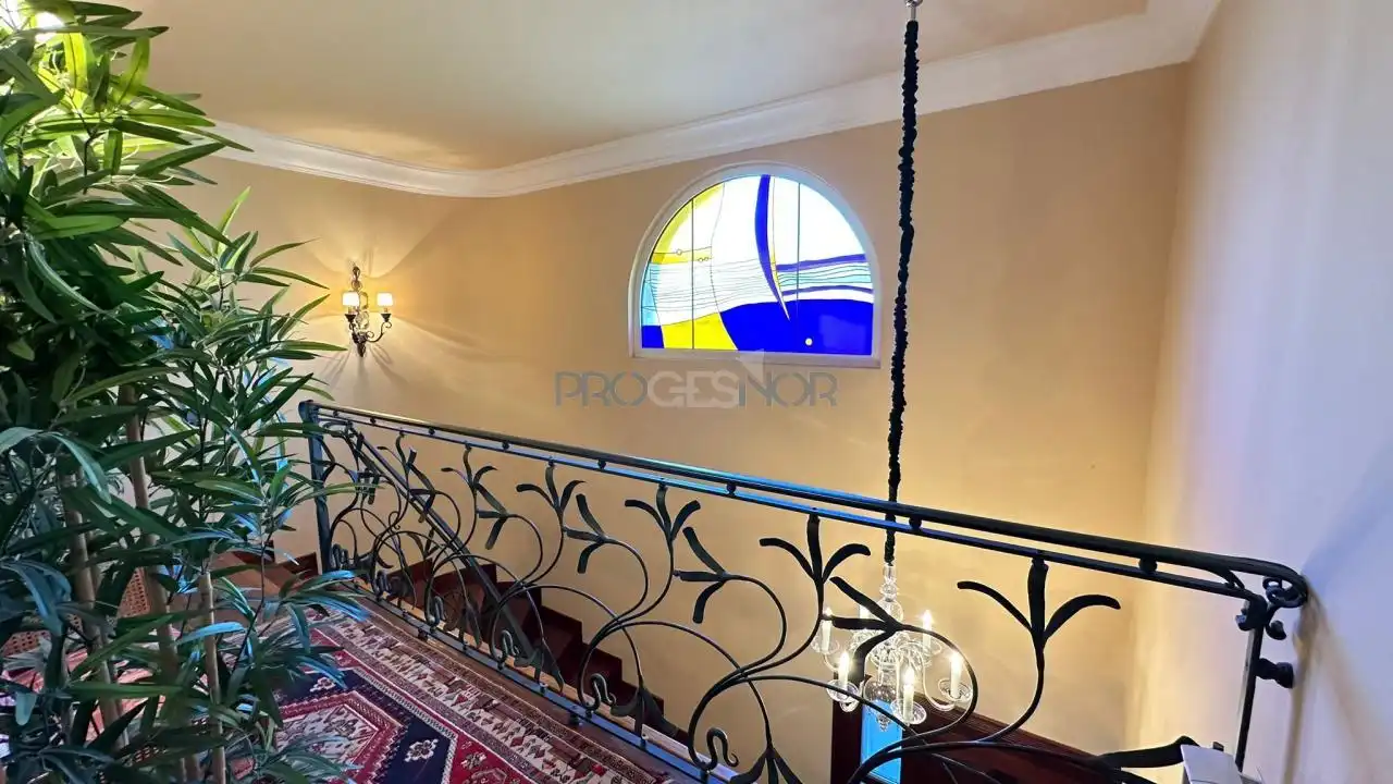 Casa o chalet en venta en Sariegos con Calefacción, Jardín privado y Terraza