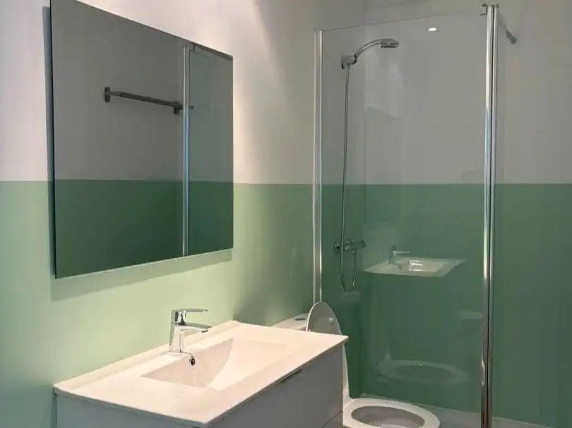 Badezimmer von Wohnung zur Miete in Madrid mit Klimaanlage, Heizung und Abstellraum
