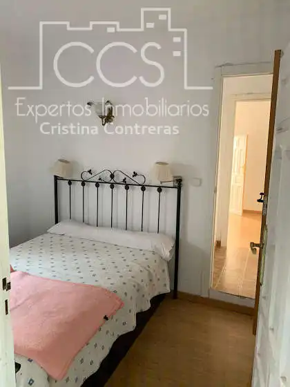 Habitación de Finca rústica en venta en Alcalá de Guadaira con Piscina y Amueblado