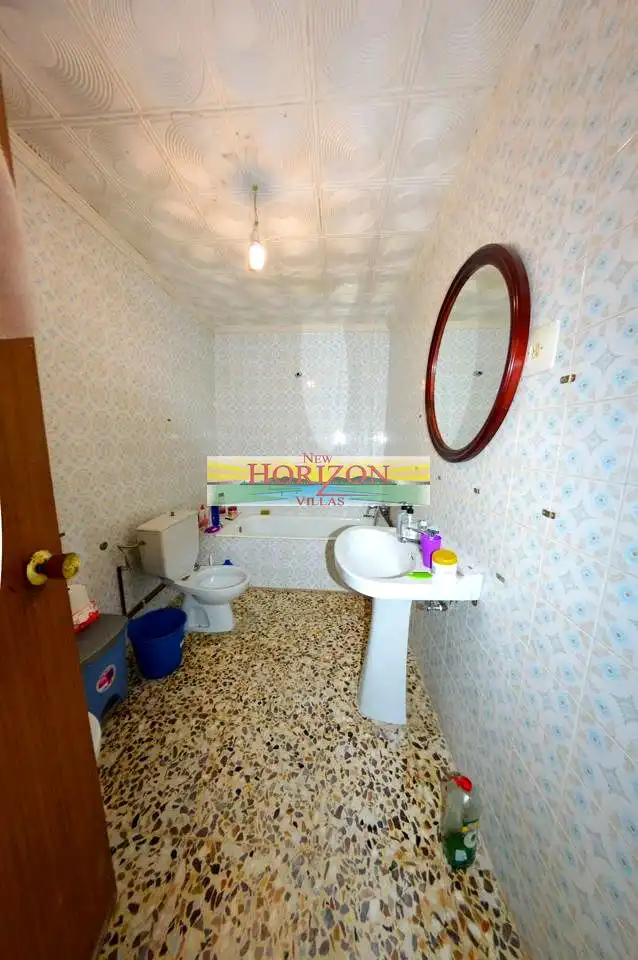 Baño de Casa adosada en venta en Arboleas con Jardín privado, Amueblado y Internet