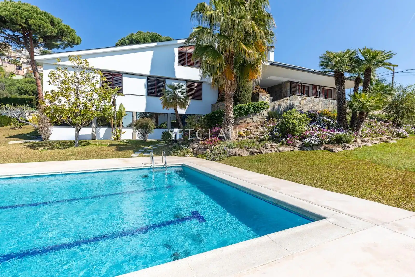 Vista exterior de Casa o chalet en venta en Badalona con Aire acondicionado, Terraza y Trastero